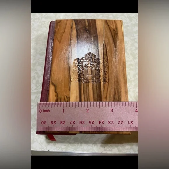 🔆 Vintage Jerusalem Wood Cover Bible #7890 - Picture 4 of 12
